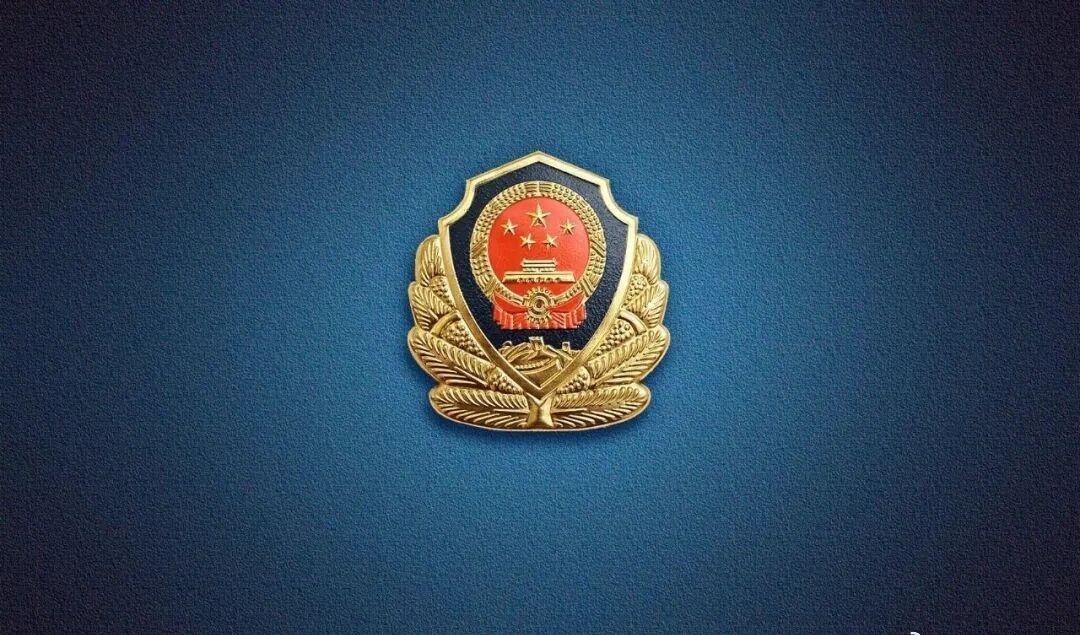 新春走基层丨日夜守护照亮3600公里归途

春运期间，塔里木沙漠公路迎来一年中最