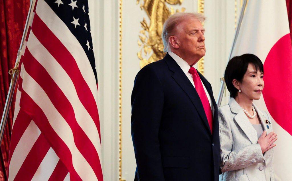 特朗普因为一架闯入伊朗的美国直升机被击落而愤怒——尽管没有造成人员伤亡，于是他发