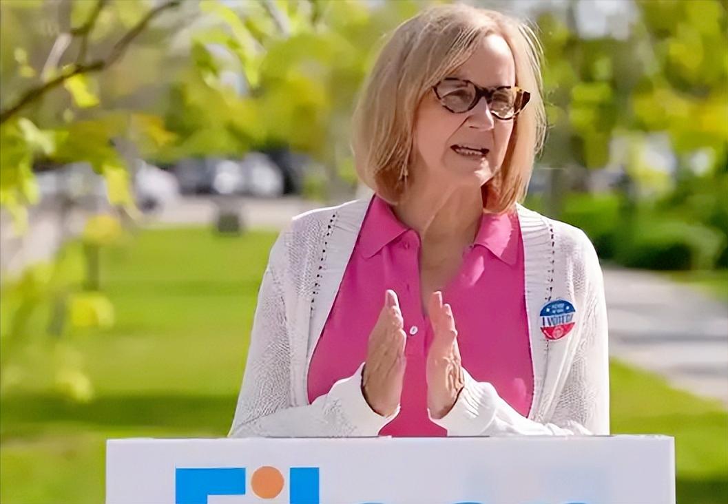 爆冷！美国迈阿密甩出一个让全美都始料未及的结果，61岁的民主党人艾琳・希金斯狂揽