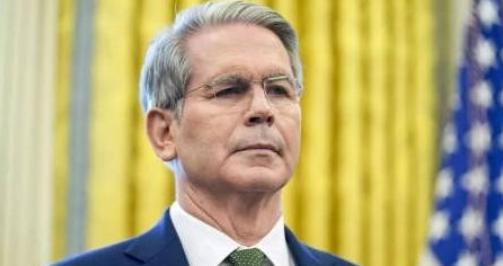 美国服了，全世界不得不服！美国财长贝特森曾以一句直白断语惊动东京：“中国是美国在