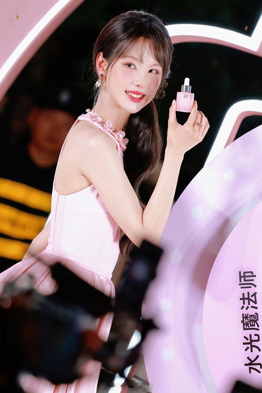 陈都灵[舔屏][色][锦鲤附体][色][锦鲤附体][色][色][色][锦鲤附体]
