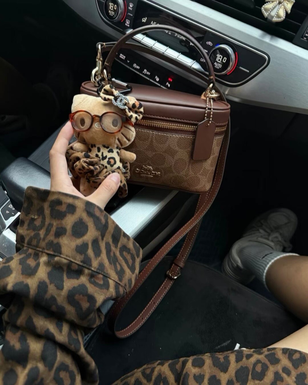 上天给我的 我就好好享受 上天让我失去的 我就慢慢放下 