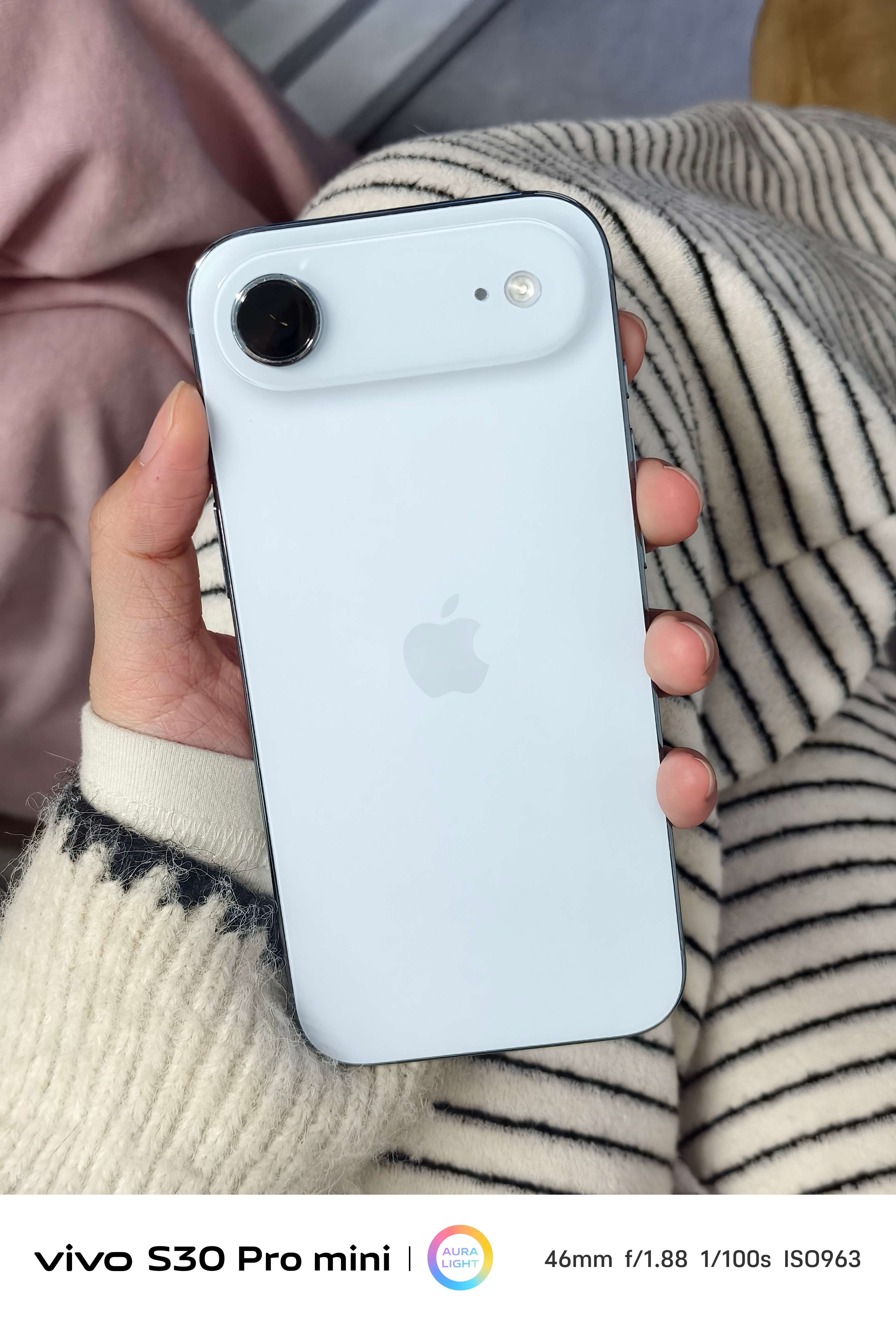 网传曝iPhoneAir还有第二代其实Air是真的好看且轻薄，据说第二代可能会在