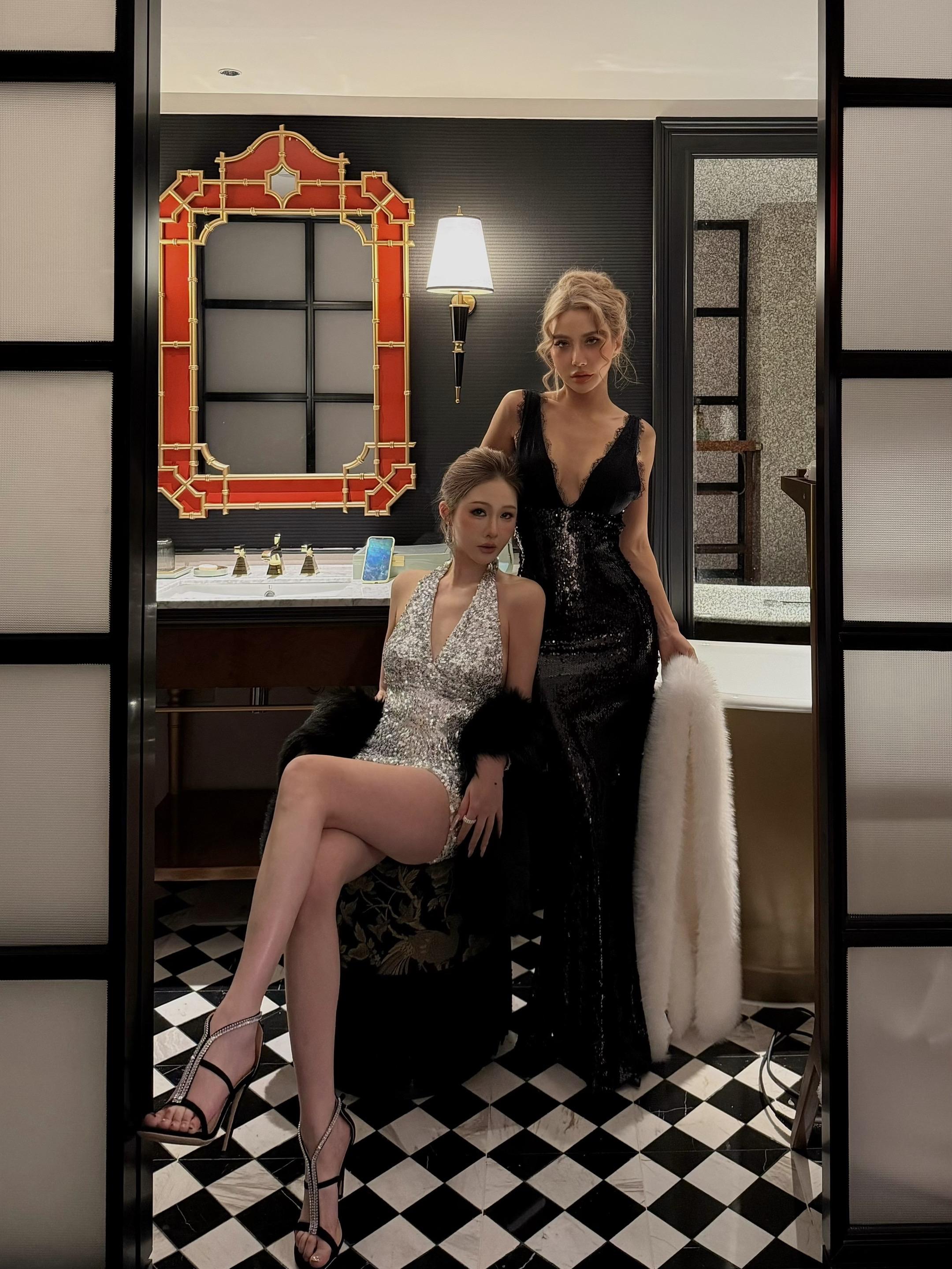 想了半天的权威文案 才发现权威的是我俩