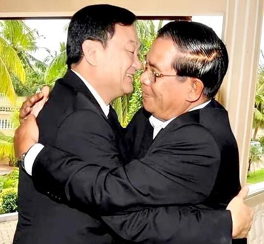 从“哥俩好”走向反目成仇，泰柬冲突背后或有深层次原因！

泰柬冲突愈演愈烈，大有