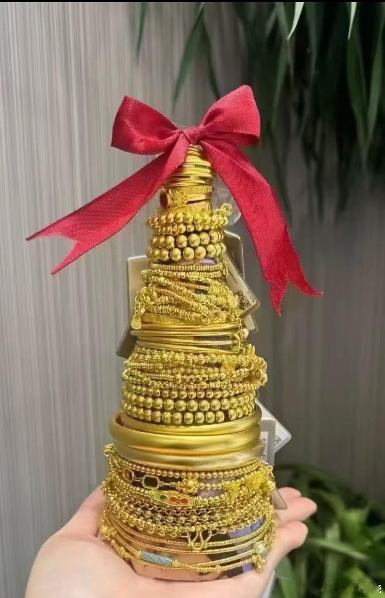 我更喜欢这样的圣诞树许愿：让我早日拥有这棵富贵树是谁第一个发明的头顶圣诞树