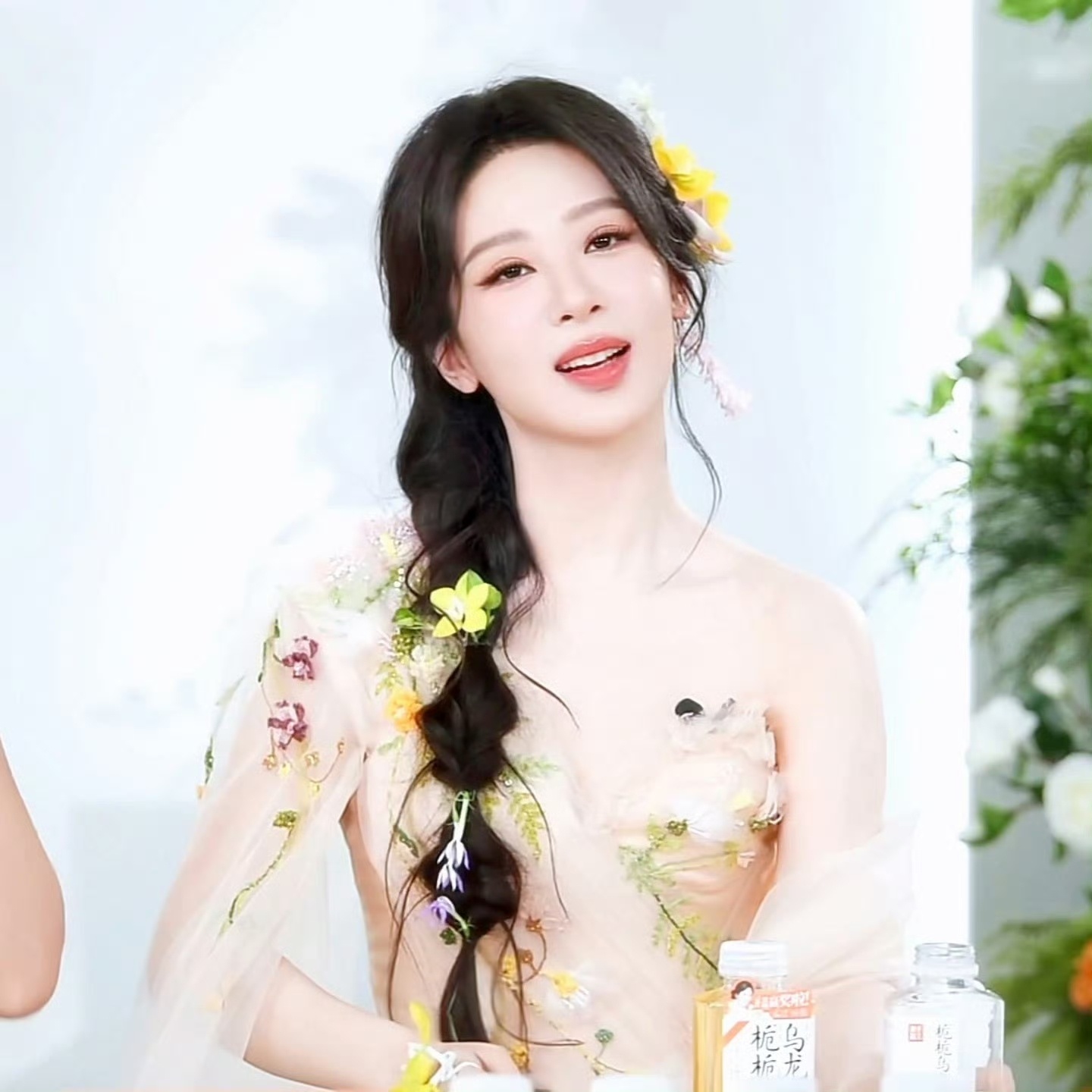 杨紫杨紫李祯 yz杨紫家业芸芸众生 ，你是人间四月；黄粱一梦， 你是万般柔情【杨