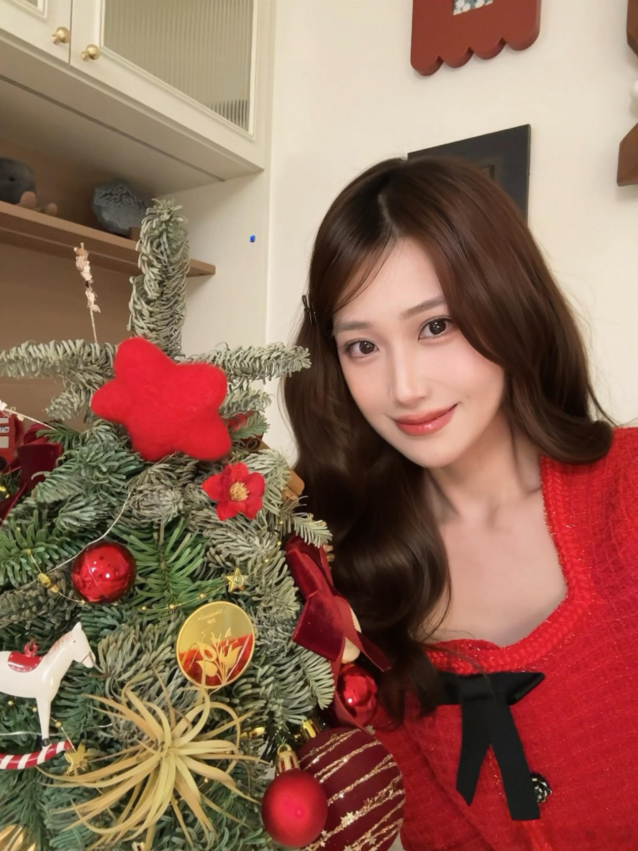 ok以后再也不说自己是大红苹果了 改成心里美大萝卜吧～ 