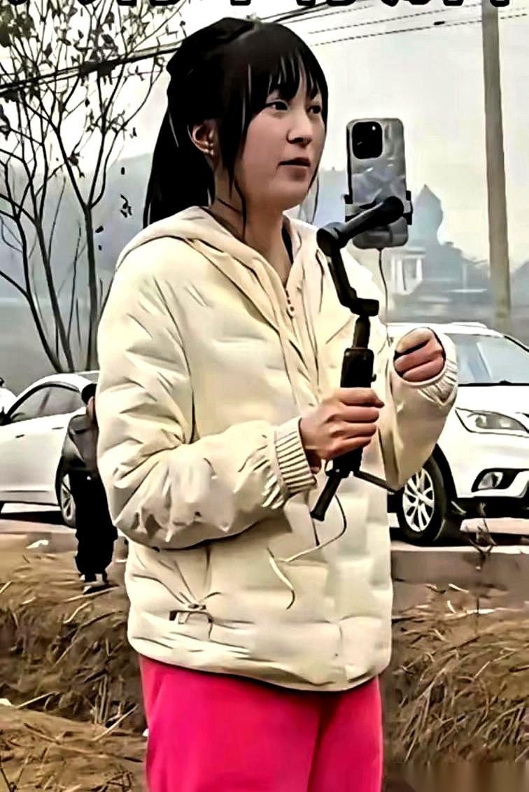 一个月3500？
很多人看到呆呆的工资，第一反应就是：这不欺负人吗？
我跟你讲，