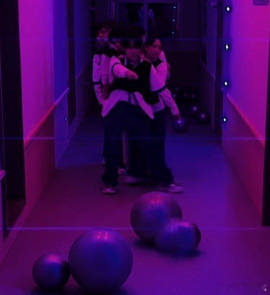 张真源走第一个张真源在密室里开始追人了 还得是张真源 