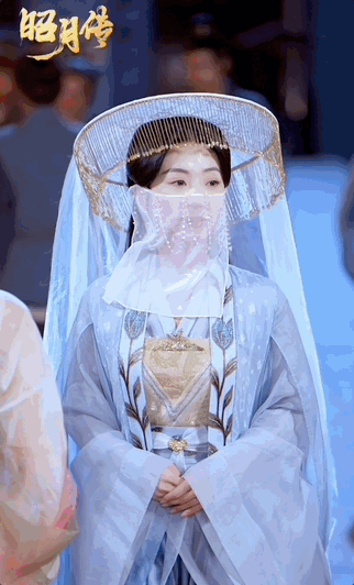 在宫斗剧里嗑上姐妹情了 被《昭月传》楚昭月庄妃戳中！宫斗里不抢不斗只互相撑腰，庄