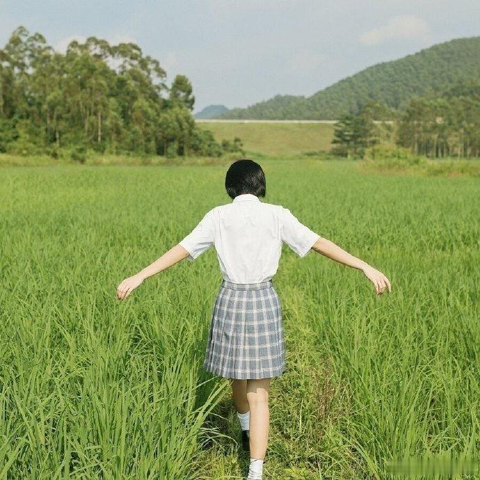 我想要的只是疲惫生活里的一个拥抱而已啊。生活手记