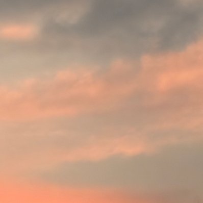 每日一善[超话] 心有山海，静而无边。步履不停，自有风景。 ​​​