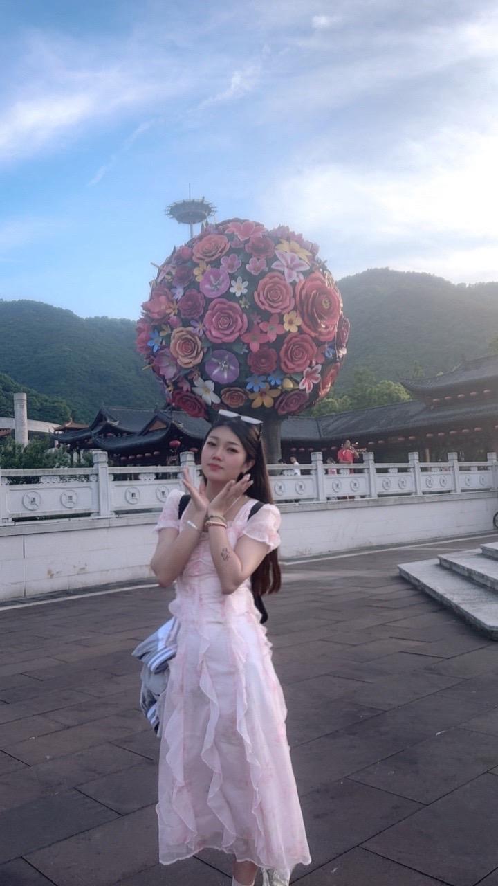 途有好伴🌹。先把小情人早点培养起来给女孩子拍照📷🤭