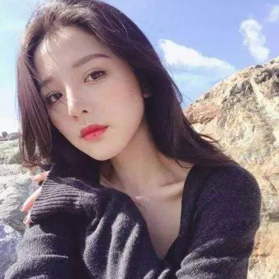 在自然中寻找自我，享受宁静的美好时光独处的自由感 与自己独处时光 原生态自然的美