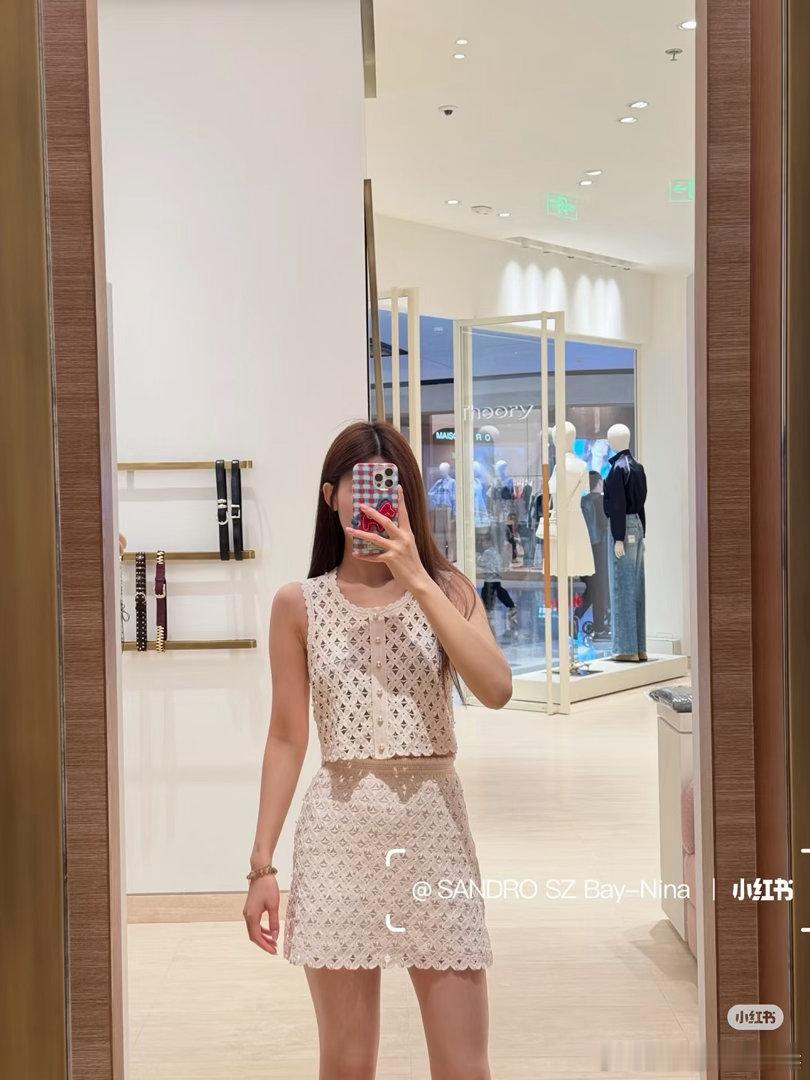 柜姐上身图❤️这一套，🈶～ 