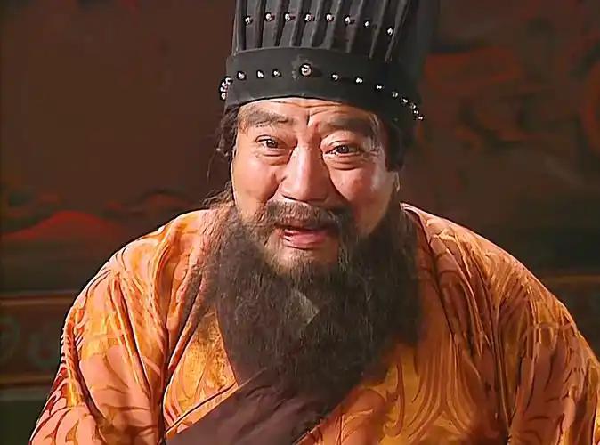 董卓进京时只有三千兵马，为何能控制整个东汉朝廷？

公元 189 年八月二十八，