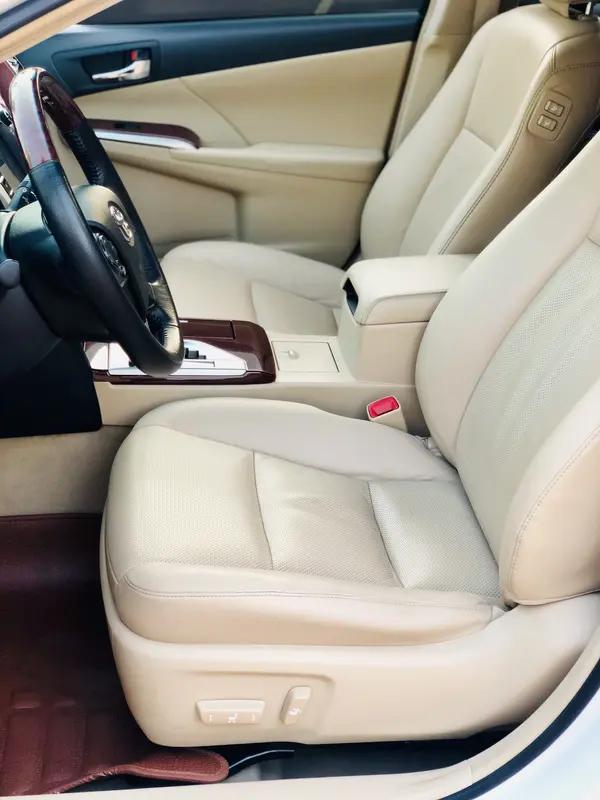 凯美瑞、迈腾、雅阁这三款热门中型轿车，选起来还真得好好琢磨。
要是追求驾驶操控和