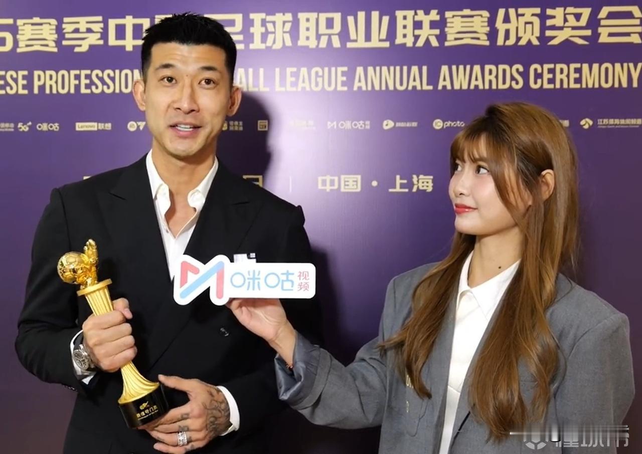 刘殿座当选2025中超联赛金手套球，实际上有可能出乎大多数人的意料！但是最佳守门