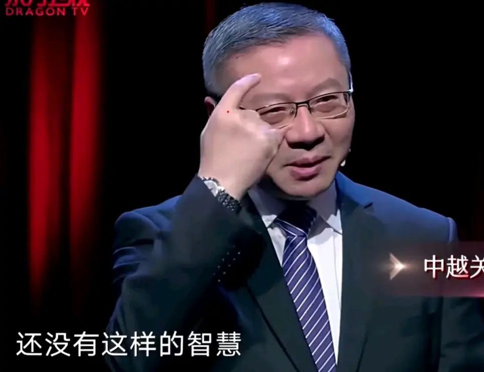 说起 nas我的第一台 nas，就是阿米商城当时正在卖的一个叫猫盘的东西。我后来