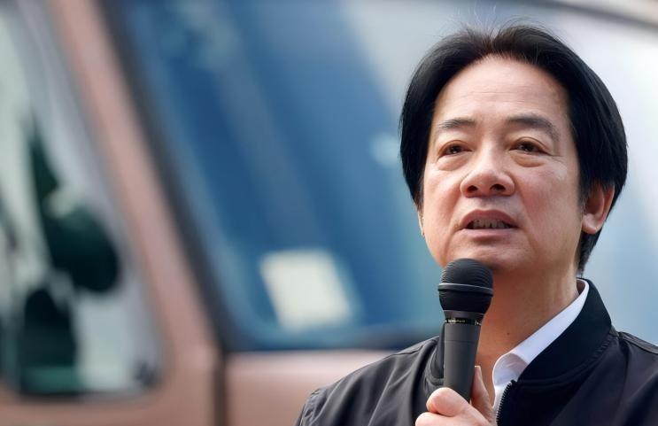 4月21日，赖清德原定出访斯威士兰的专机，在起飞前夕遭遇了“破天荒”的尴尬。
