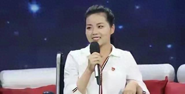 陕西一男子坚持要与残疾女子结婚，父母指谁曾想，多年后父母竟然对她感激不尽，逢人就