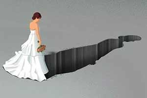 一公司的保洁大姐，突然要请假14天，原因是她请了妇联的法律援助，打算离婚。
实际