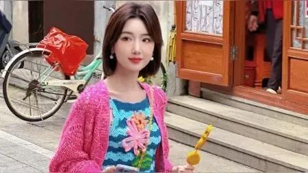毛晓彤红裙一舞，艳绝娱乐圈的炽热绮梦！
当毛晓彤身着红裙翩然起舞，整个舞台瞬间被