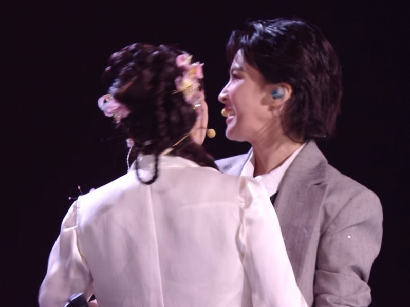 阚清子选择曾沛慈团阚清子姐姐好勇，选择了曾沛慈团挑战，强者与强者的对决，又是一场