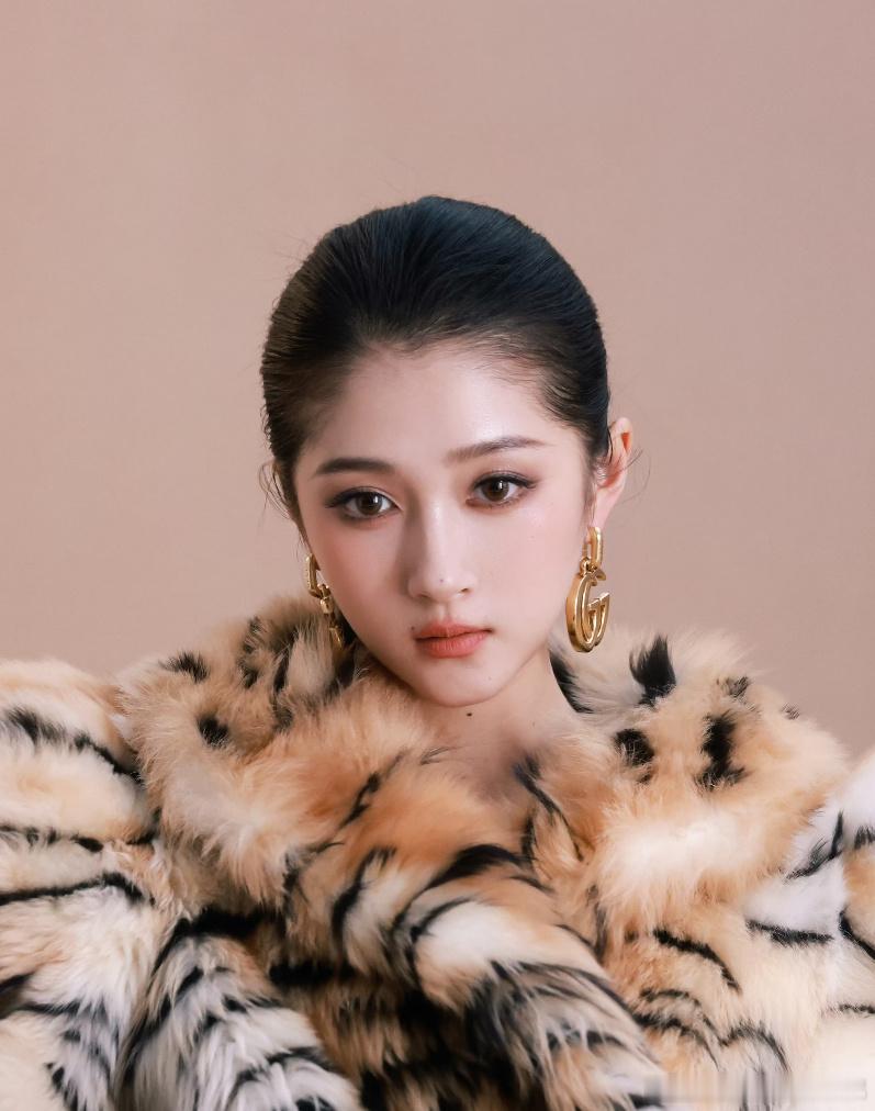 大光明能检验95真美女吗我宣布所有95花免检赵露思 关晓彤 张婧仪 周也 宋祖儿