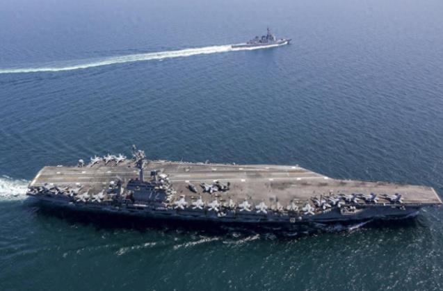 美国“林肯”号航母最近动作频频，正向南海方向移动。

根据公开的船舶信号显示，到