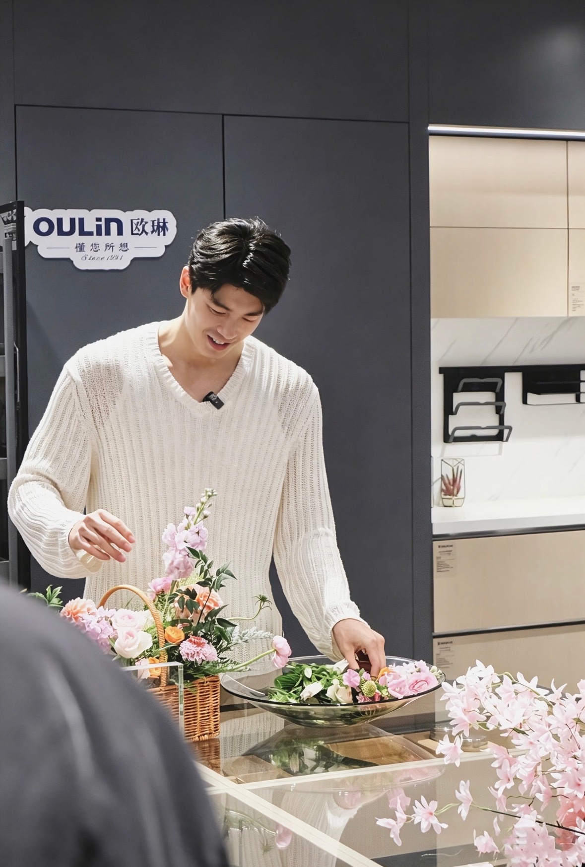 真的感觉超级温柔cr 网页链接 汪顺