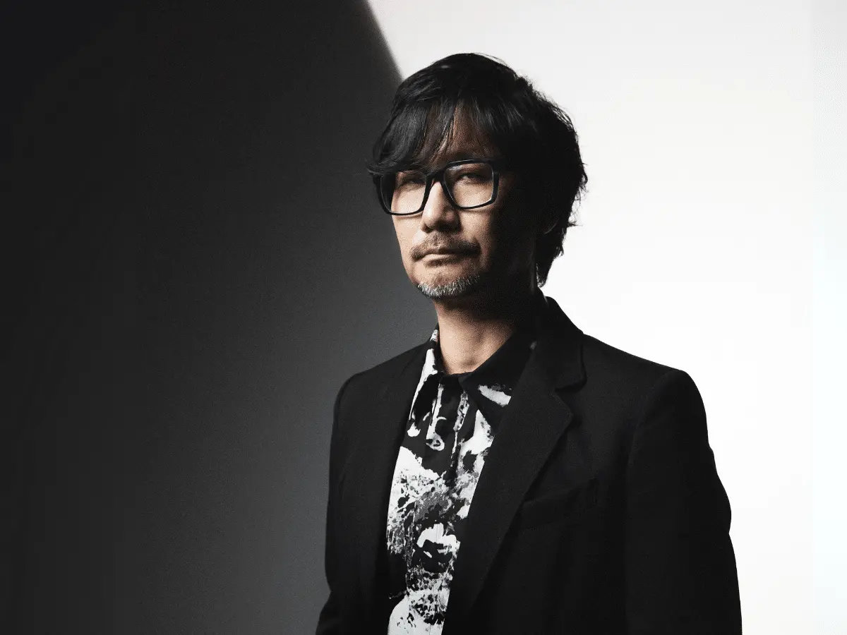 小岛秀夫：“有时我看电影得到灵感，在阅读、散步或与人交谈中也能得到灵感。““这简