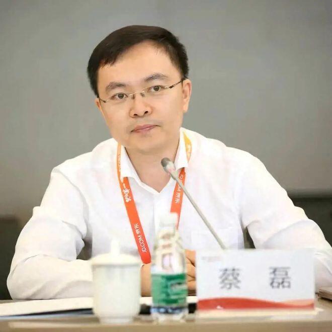 蔡磊说话模糊已经需要人为翻译  蔡磊团队获2024中国力量年度人物  在抗冻路上