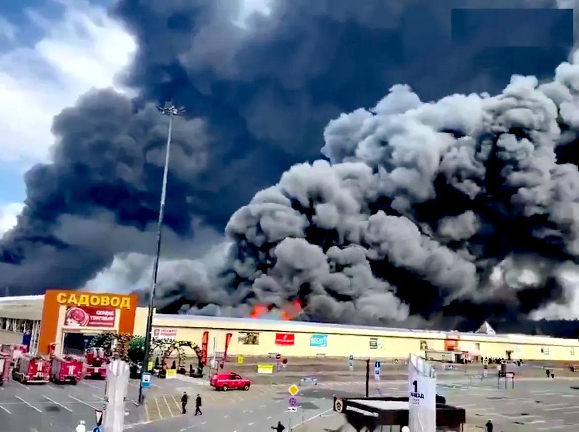 沙特再次损失惨重，胡塞武装发火了，战力惊人！

沙特民航部门10月11日凌晨发布