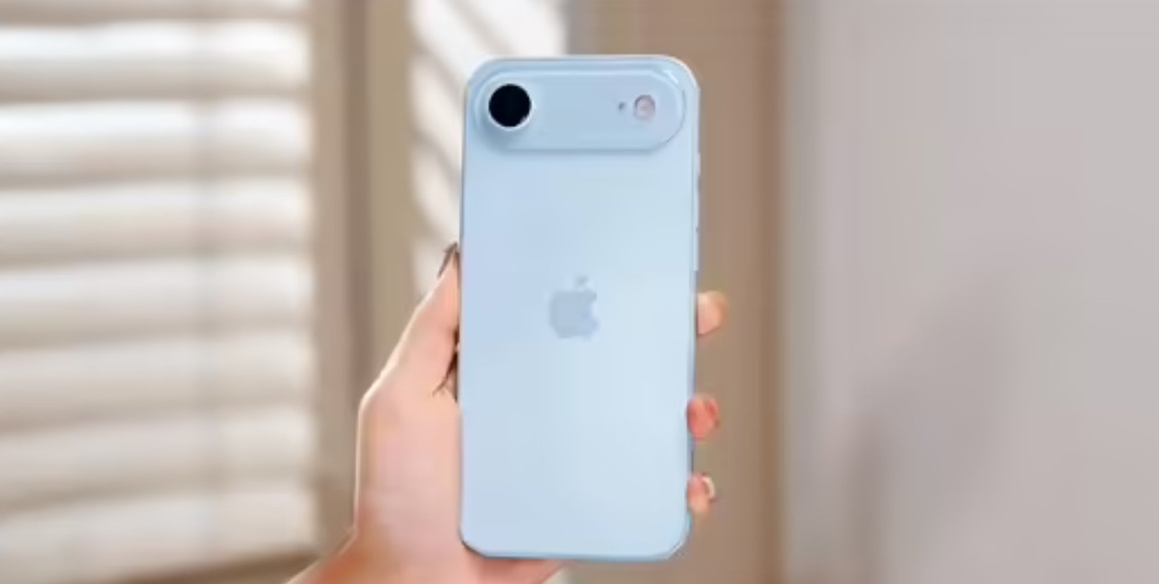 【iPhoneAir2仍有望在明年秋季推出】据媒体报道，苹果第二代iPhone 