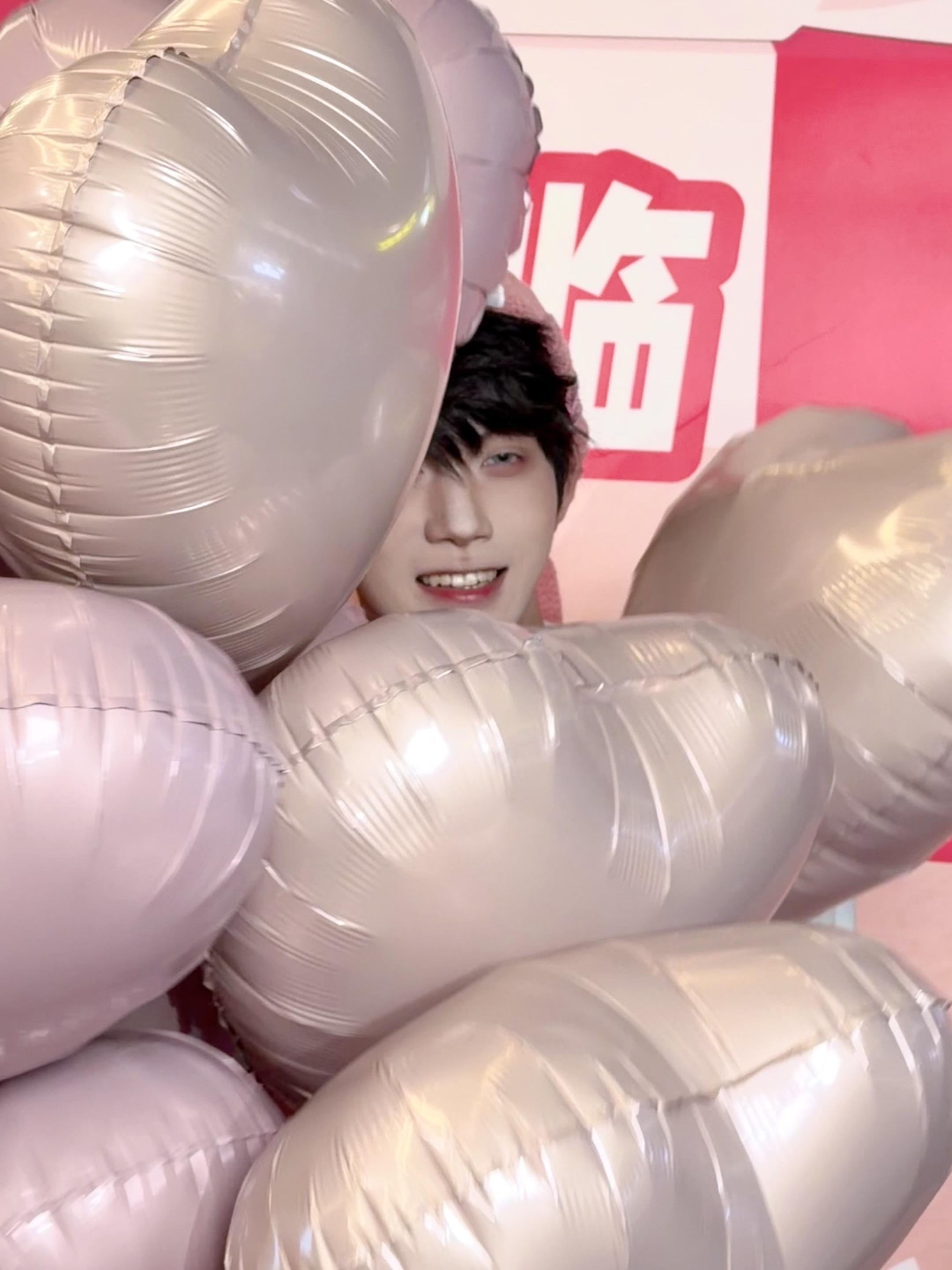 缘分总比刻意好 陪伴总比承诺真