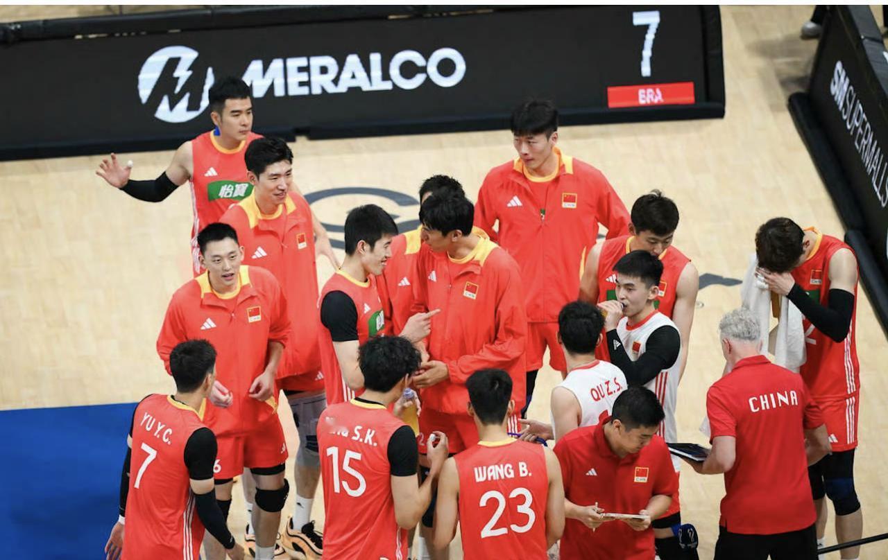 男排 0-3塞尔维亚：主力表现打分如下

优秀档：无人
得分没人过 20 分。