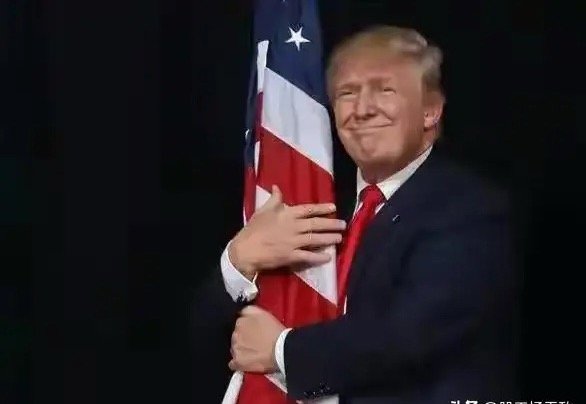 美国总统特朗普表示，美伊新一轮和平谈判“最早可能在周五”取得进展。巴基斯坦方面消