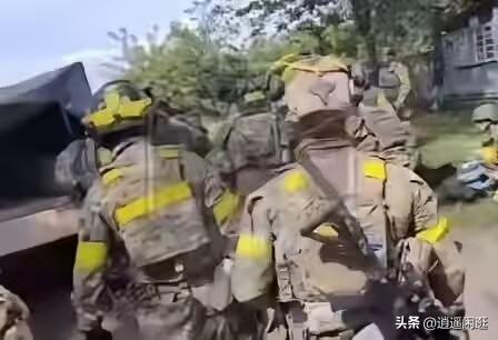 波兰志愿军赴乌作战合法化
当地时间，2026年3月27日，波兰总统卡罗尔·纳沃罗