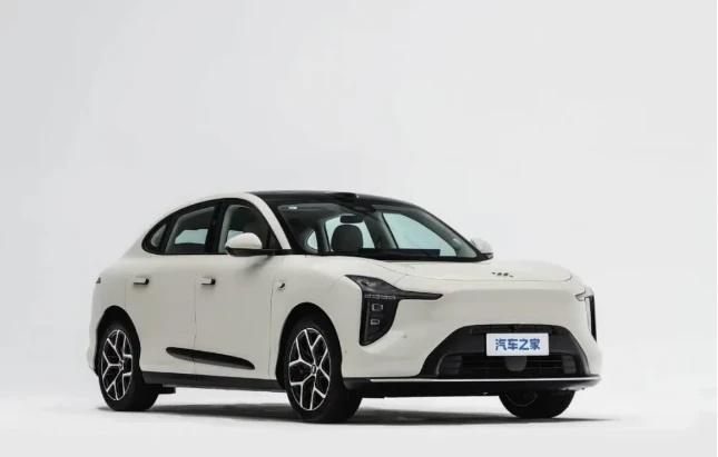 20.99万元起！全新智己LS6开启预售
9月10日，全新一代智己LS6开启预售
