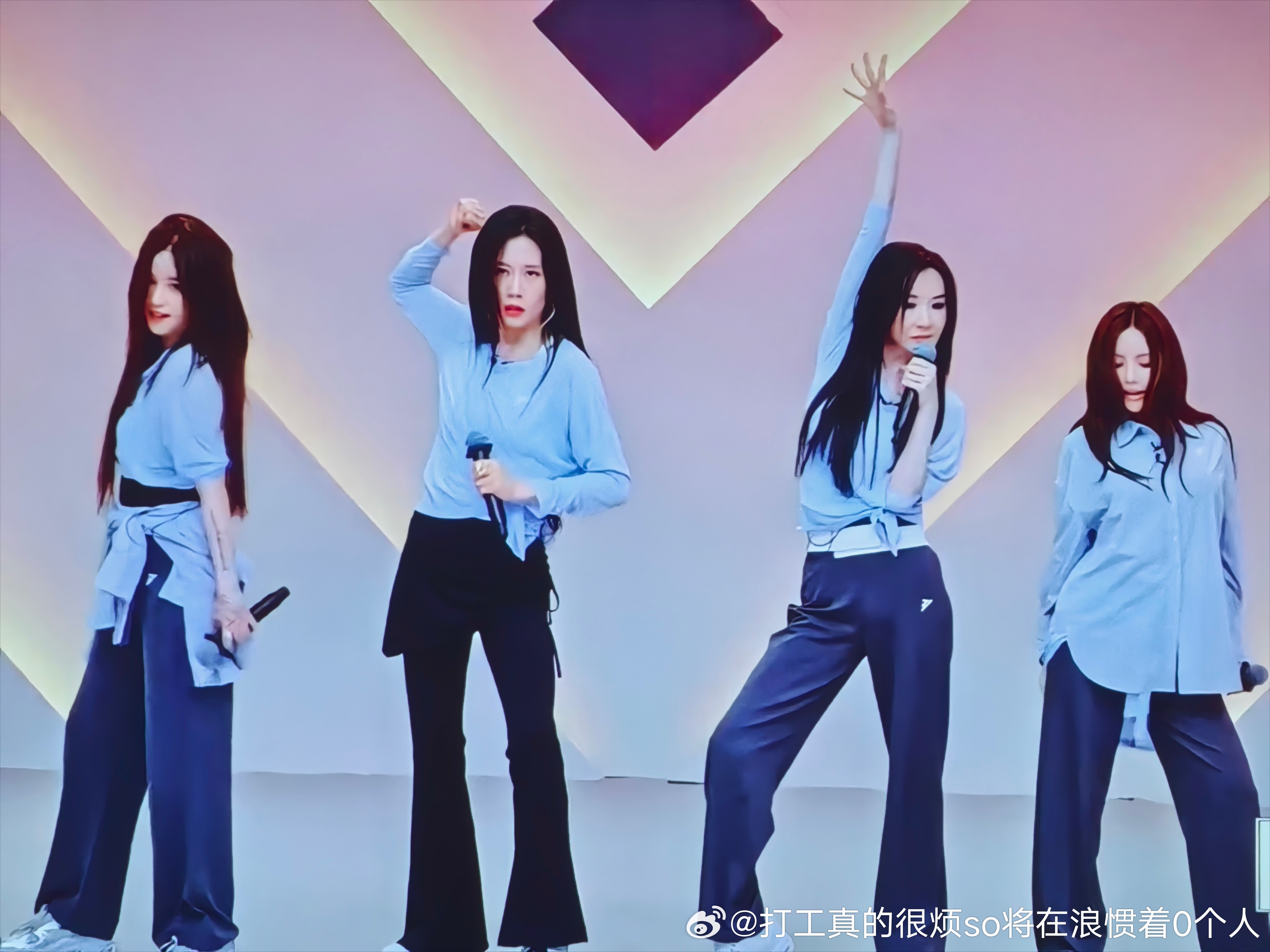 四公走四个必须有温峥嵘了吧又老又菜，三公还是自己都标榜要走的 