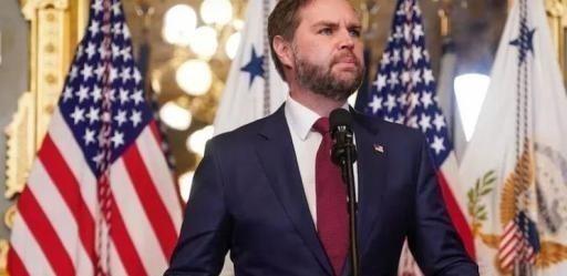 美国副总统万斯曾经表示：美国最大的错误就是，在苏联解体的时候，美国只把心思放在了