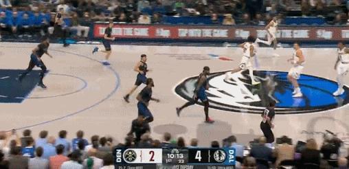 弗拉格太猛了！史上最强状元非你莫属了！
这可是打西部第二的掘金啊，半场10中9，