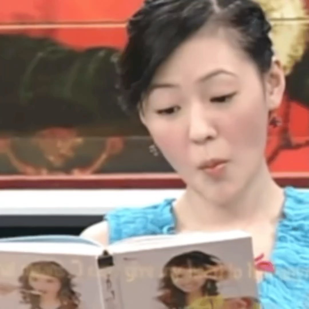 我说你们就是不信我早就知道之前有网红开小🎺关我 包括艺人stf 潜伏我粉丝群体