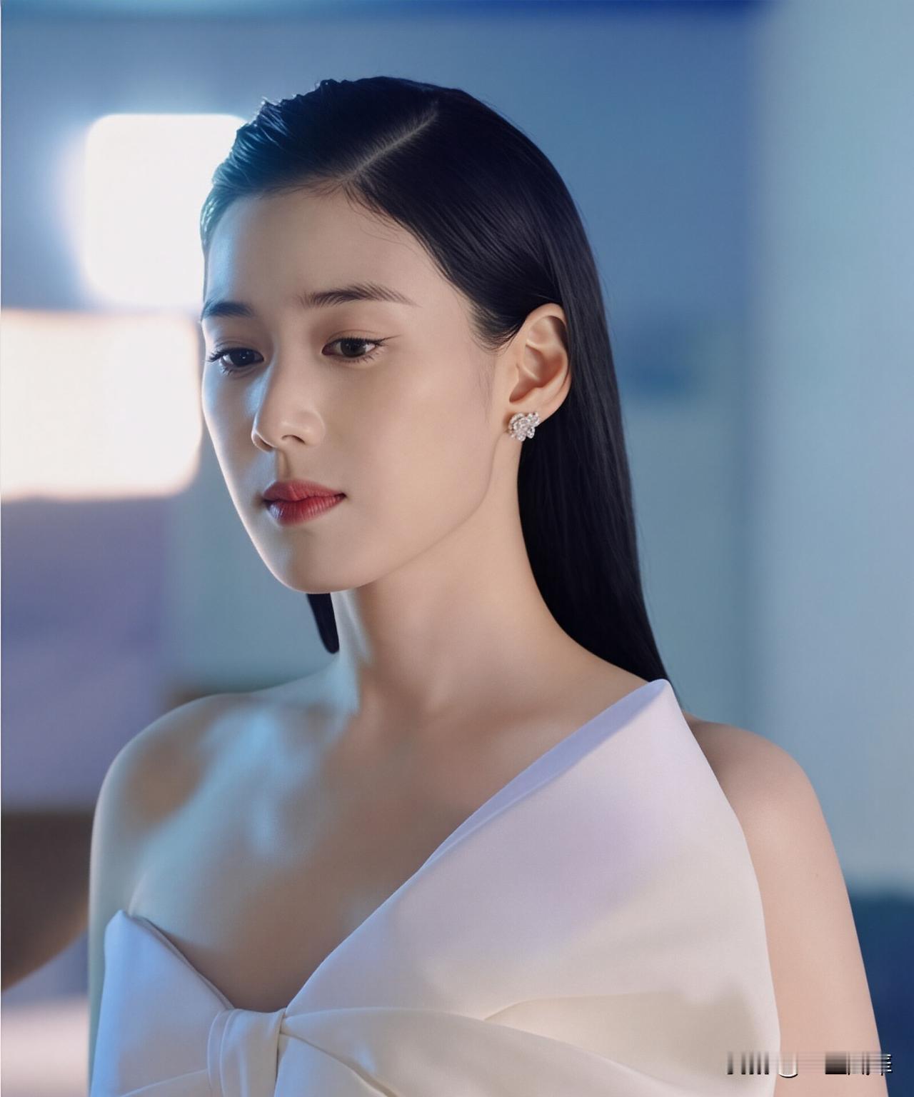 经典推荐🔥：郑恩彩  5 颗星✨ 经典作品（收藏起来慢慢欣赏）

1. 《不是