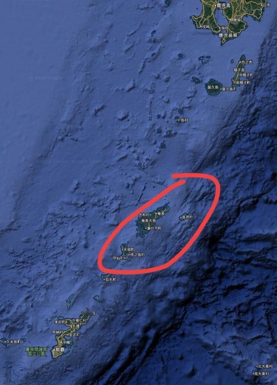 不要跟日本讲道理，过一次横当水道日本都闭嘴了。
 
横当水道在日本奄美大岛和横当