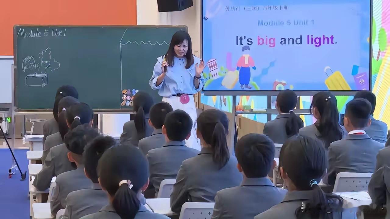 都2026年了，居然还在争论要不要把英语踢出主科！答案是百分之一百肯定，很多人还