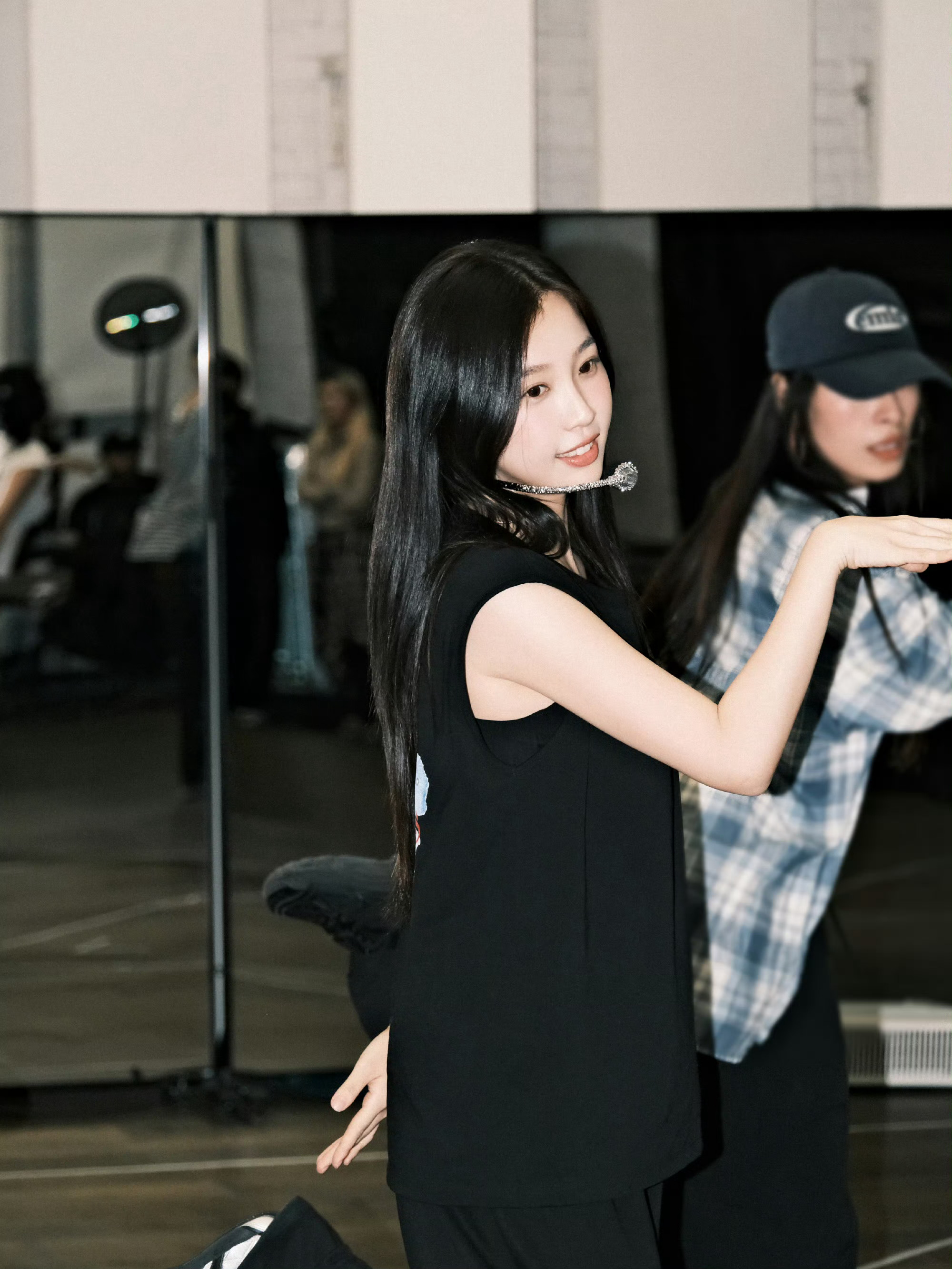 主唱大人真的要来喽！！！ 