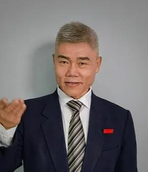 司马南给南阳人民道歉了

近日，官方报道了河南省南阳市委书记朱是西落马的消息，南